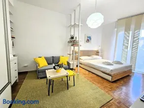 Urban Comfort Living in Milan - Image 1