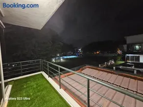 Azalea Homestay with Private Pool & Barbecue - Image 2