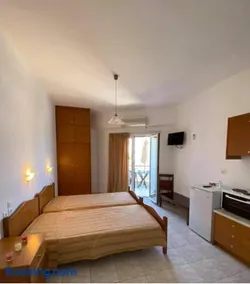 MOUZOURAKIs APARTMENTS - Image 1