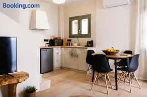Olea White - Image 3