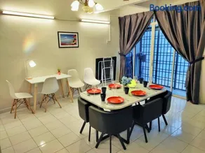 Semi-Detached, Up to 21 Pax, 4 Bedrooms, 3 Bathrooms, 4 Car Parks by Star Home - Image 3