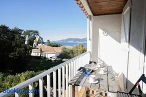 Duplex - Image 1
