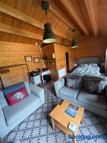 Modern Summerhouse - Image 3
