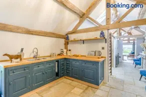 1 Bed in Wheathill oc-t29765 - Image 3