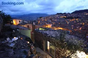 jusu e susu montagna mare - Image 1