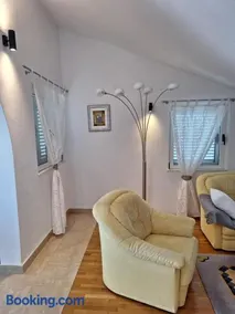 Apartments Romana - Image 5