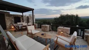 Fameliti Casa Torre - Historic Maniot Tower House - Image 2