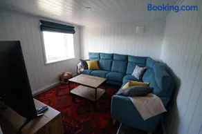 Lofoten panoramic luxury home with sauna - Image 5