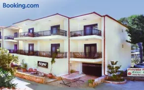 Avra Apartments - Image 1