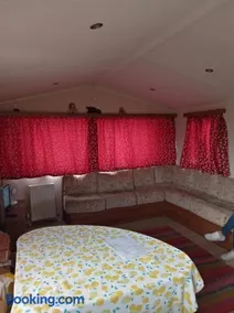Caledonian Caravan - Image 2