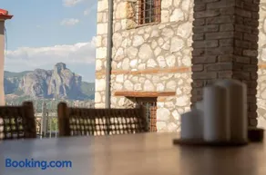 Penelope Suites With View Meteora - Image 2