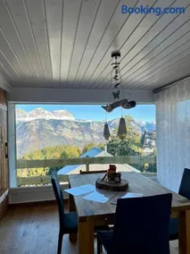 Agréable appartement de vacances avec barbecue, terrasse et jardin | Ski à proximité - Image 3
