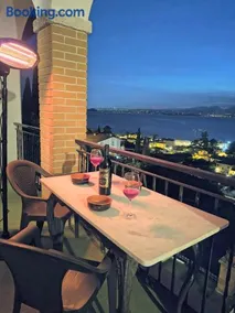 Villa Maria Lake View,7 minuti a piedi dal centro, parcheggio privato - Image 2