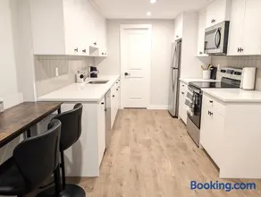 Brand New Cozy Guest Suite in Calgary - Image 4