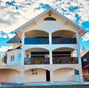 Filuma Suite - Riverside Terrace on Gacka River - Image 5