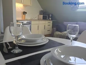 Flora Modern Living Apartment - Image 2
