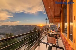 Gadegal Homestay Narkanda - Rooms & Pahadi Café - Image 3