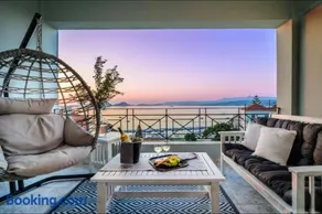 Zoe’s sea view - Image 1