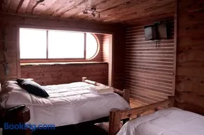 Hotel Mitos - Image 1