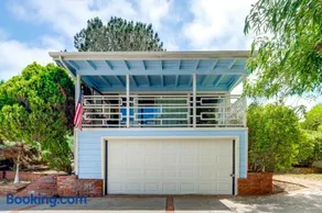 Walk to the Beach! Spacious 6BR La Jolla Home - Image 1