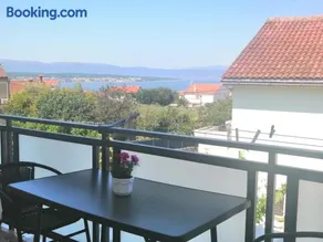 Lovely Sea View House in Malinska Island Krk - Image 3