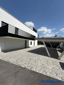 Jukaro Apartments - Image 4