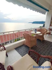 Cozy Seaview Apartment - Image 2