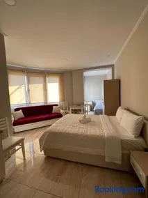 Hotel Renti Velipoje - Image 2