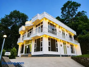 Uforia Munnar - Image 1