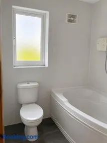 Midlands Townhouse Mullingar 3Bed - Image 3