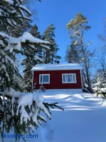 Peaceful Forest cabin with Sauna - Image 1