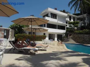 Penthouse VLM Gran Terraza 200 metros vista inmejorable piscina gigante - Image 1