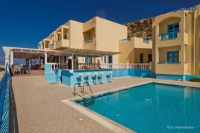 Sarris Hotel - Image 2