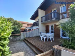 Villa patio avec piscine, à 400m des commerces et 6km de plage - Animaux admis - FR-1-239-83 - Image 1