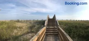 Fire Island Cabin - Image 2