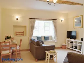 Barton Cottage - Image 1