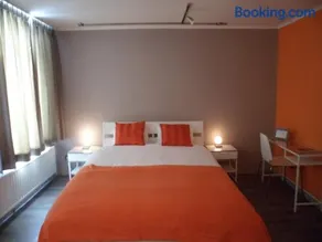Suite 11 - Image 4