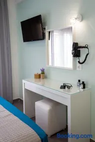 Passas Inn Luxury Living - Image 4