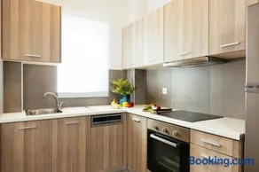 Sea View Luxury Apartments - Image 3