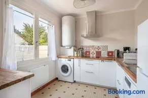Maison avec jardin à 140m de la Plage - Image 2