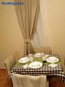 Golden Sunshine Apartman - Image 5