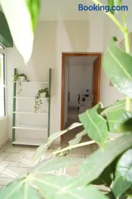 Chambre d'hôte dans une propriété avec piscine - Image 2