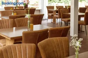 Hotel Restaurant Mondriaan - Image 5