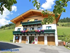 Modern Holiday Home in Maria Alm near Ski Area - Image 1