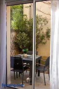 Saint Jean Avignon triplex confortable - Image 2