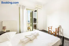 Sea View Penthouse with Roof Garden - Image 3