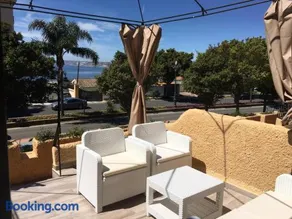 Beach Bungalow Port,free parking - Image 1
