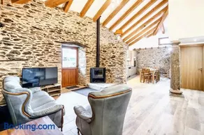 Cosy Apartment with Mountain View in Mourisca - 65 sqm - Image 1