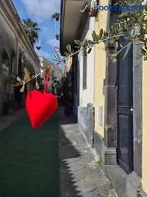 Esclusivo Cortile Duca D'Aosta ai piedi dell'ETNA - Image 2