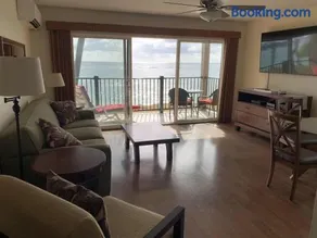 Unbeatable Ocean Front Condo Pono Kai Resort C302 - Image 3